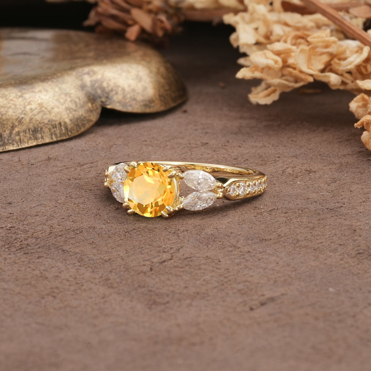 Luxurious and Unique 8-Prong Round Cut Citrine Engagement Ring - Additional view