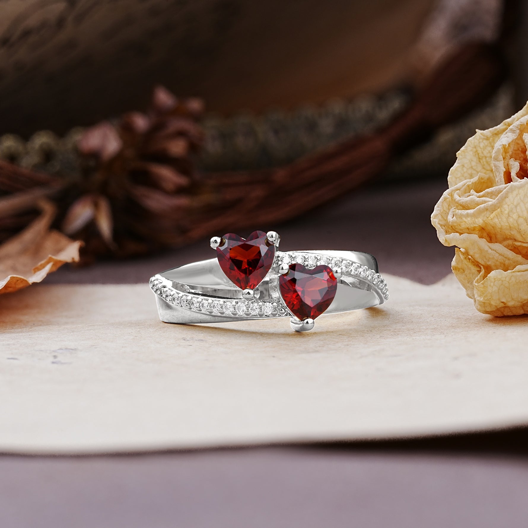 Classic Minimalist 4-Prong Round Cut Garnet Engagement Ring - Additional view