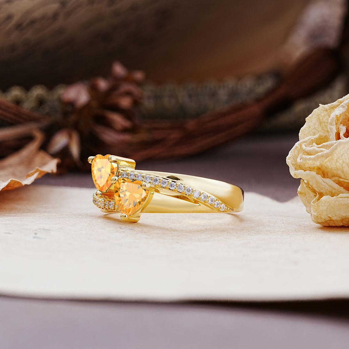 Classic Minimalist 4-Prong Round Cut Citrine Engagement Ring - Additional view