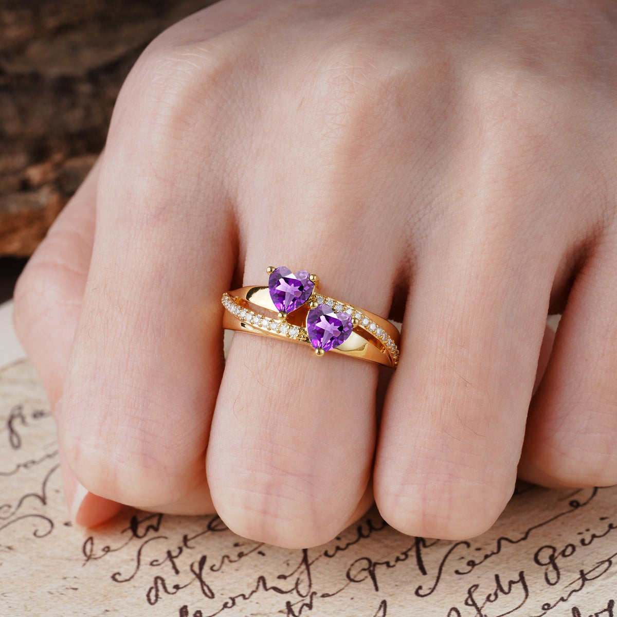 Classic Minimalist 4-Prong Round Cut Amethyst Engagement Ring - Additional view