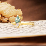 Luxurious 3-Prong Double Heart Cut Moss Agate Engagement Ring - Additional view