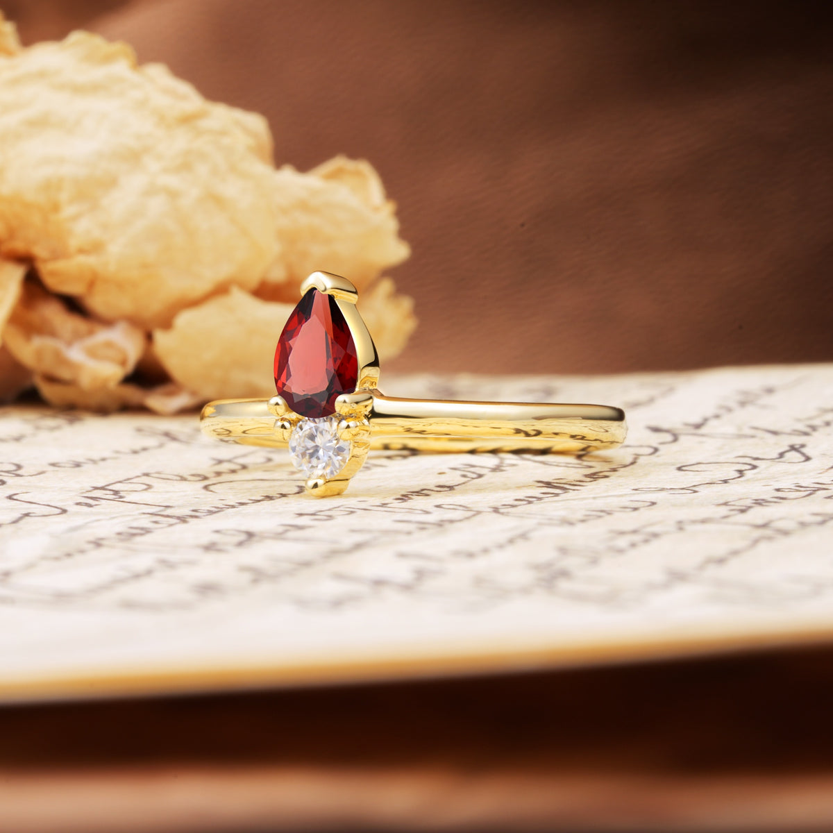 Luxurious 3-Prong Double Heart Cut Garnet Engagement Ring - Additional view