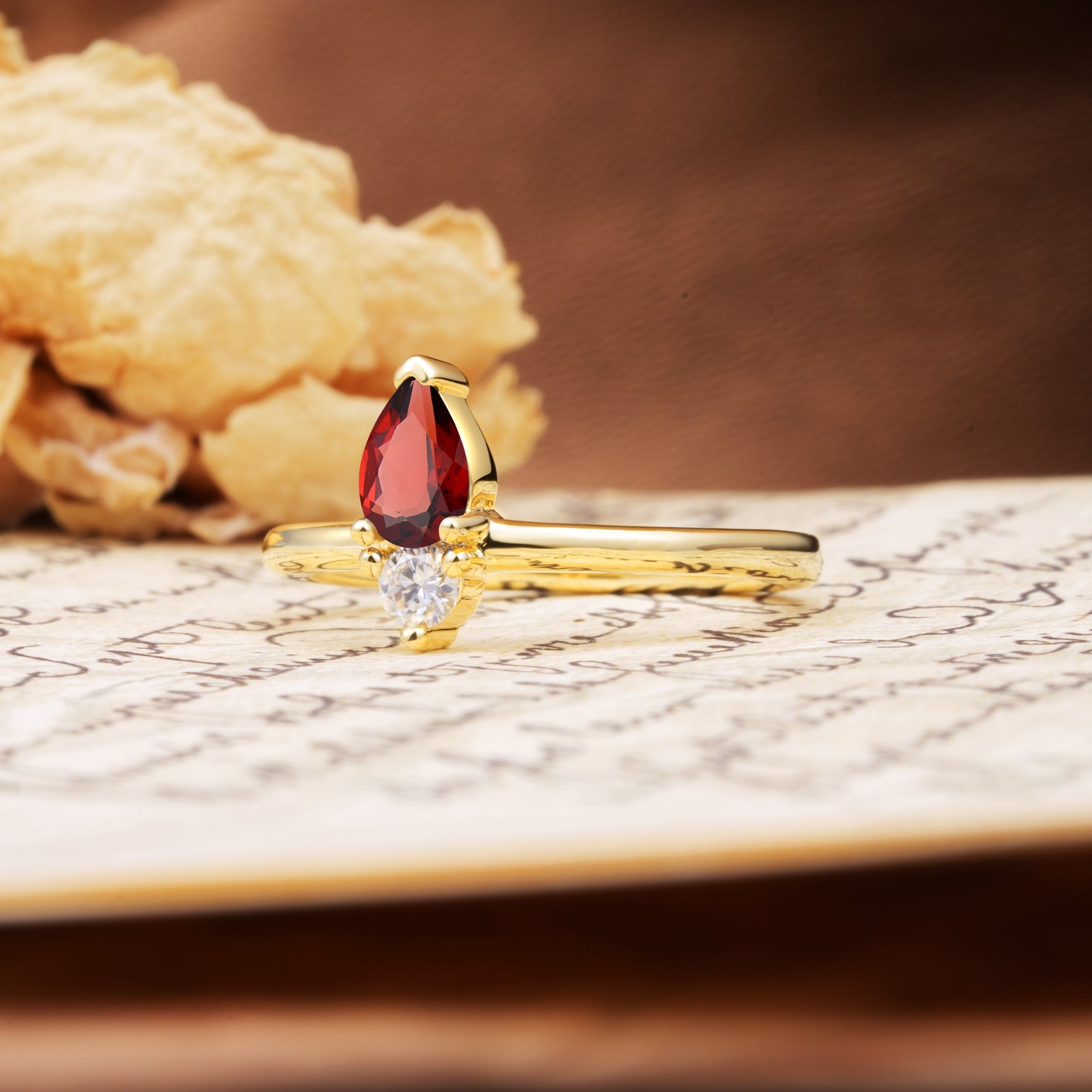 Luxurious 3-Prong Double Heart Cut Garnet Engagement Ring - Additional view