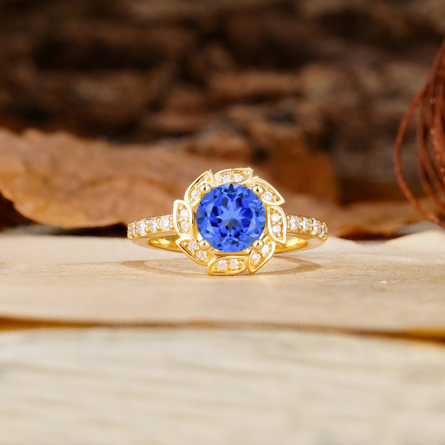 Nature-Inspired Classic 4-Prong Round-Cut Floral Design Sapphire Engagement Ring