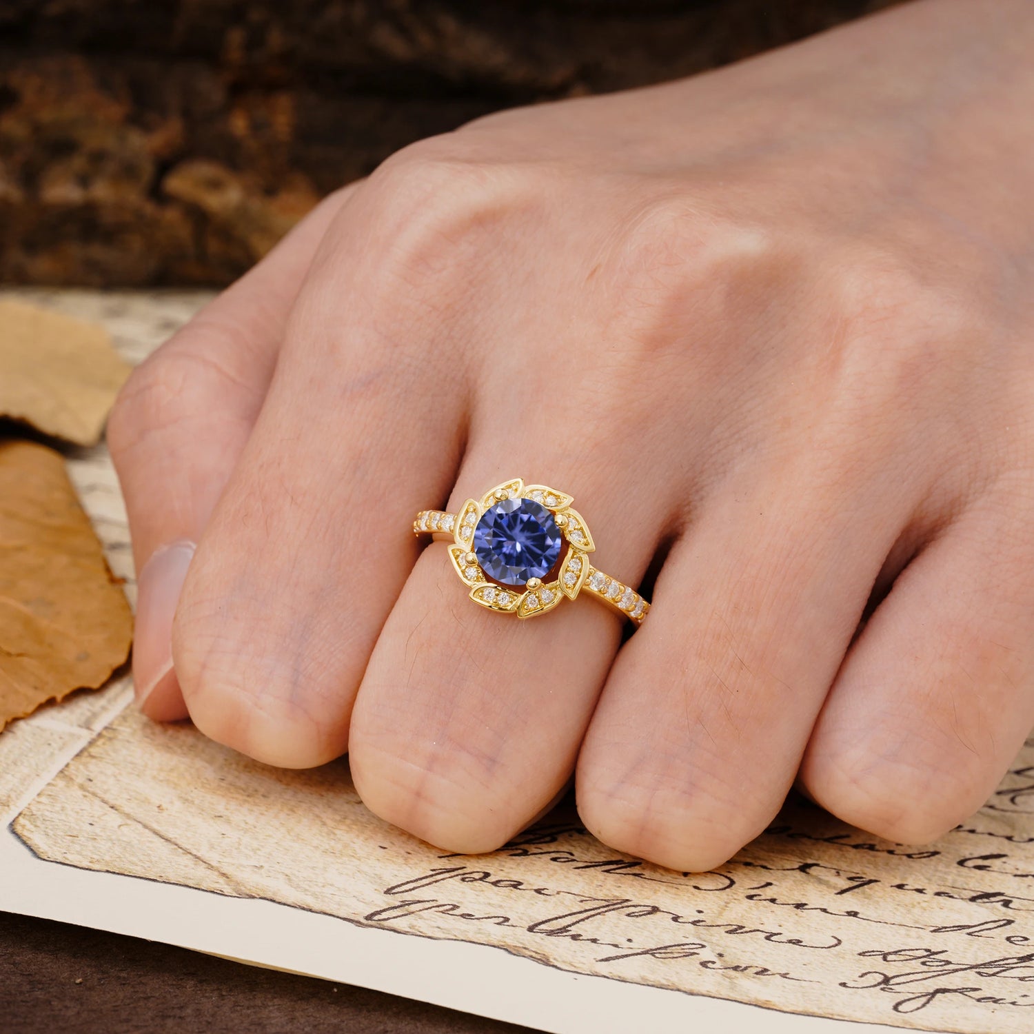 Nature-Inspired Classic 4-Prong Round-Cut Floral Design Tanzanite Engagement Ring