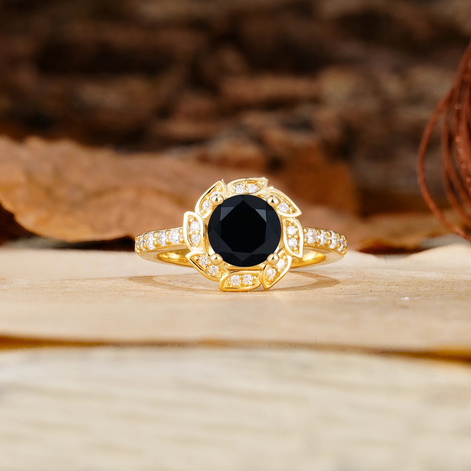 Nature-Inspired Classic 4-Prong Round-Cut Floral Design Black Onyx Engagement Ring
