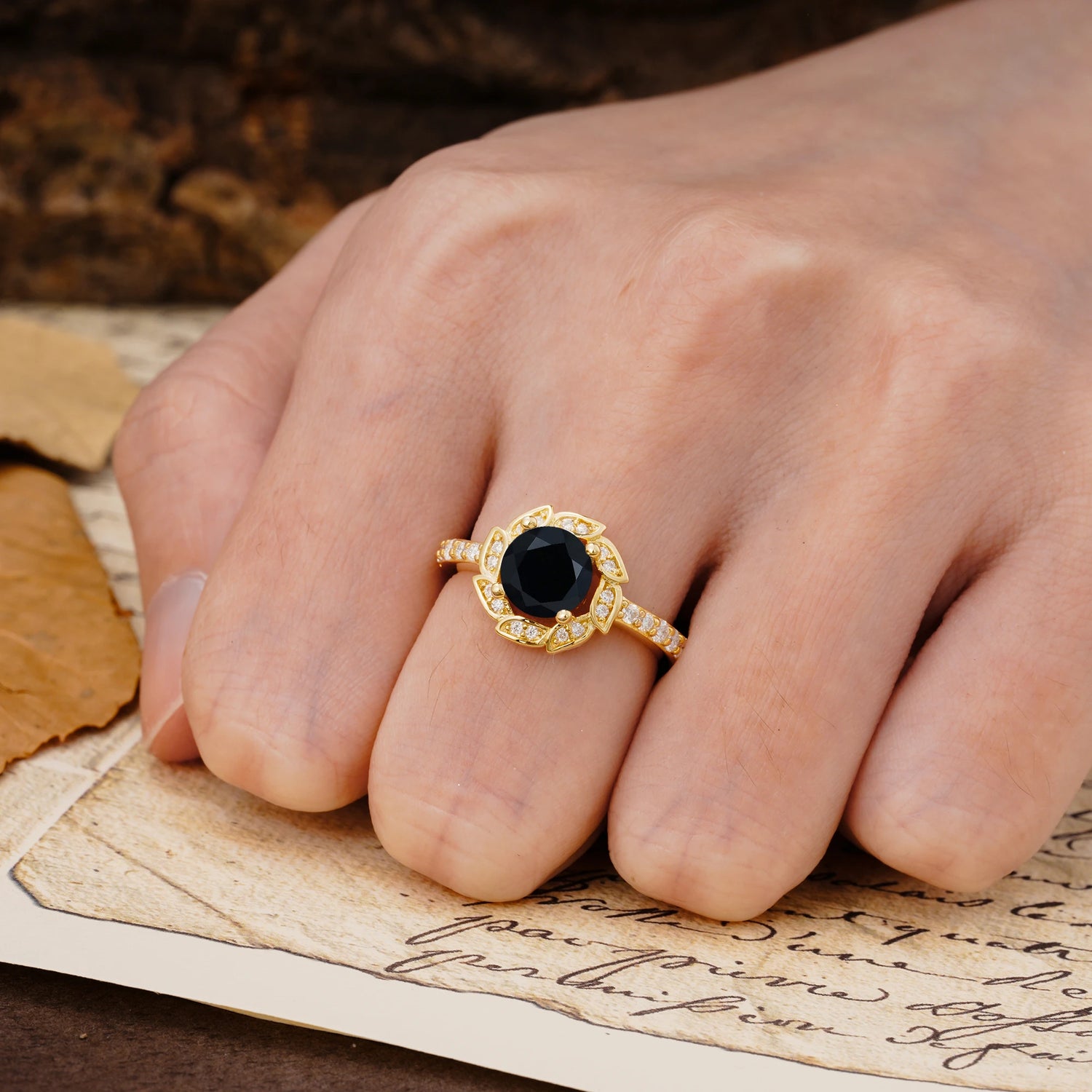 Nature-Inspired Classic 4-Prong Round-Cut Floral Design Black Onyx Engagement Ring
