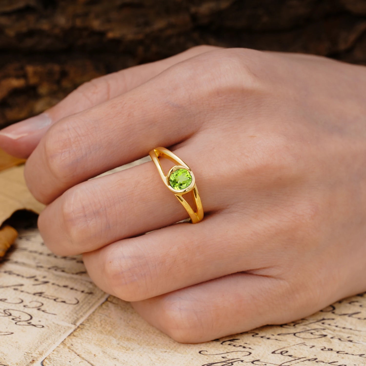 Unique Twisted-Wrap Round Cut Peridot Engagement Ring
