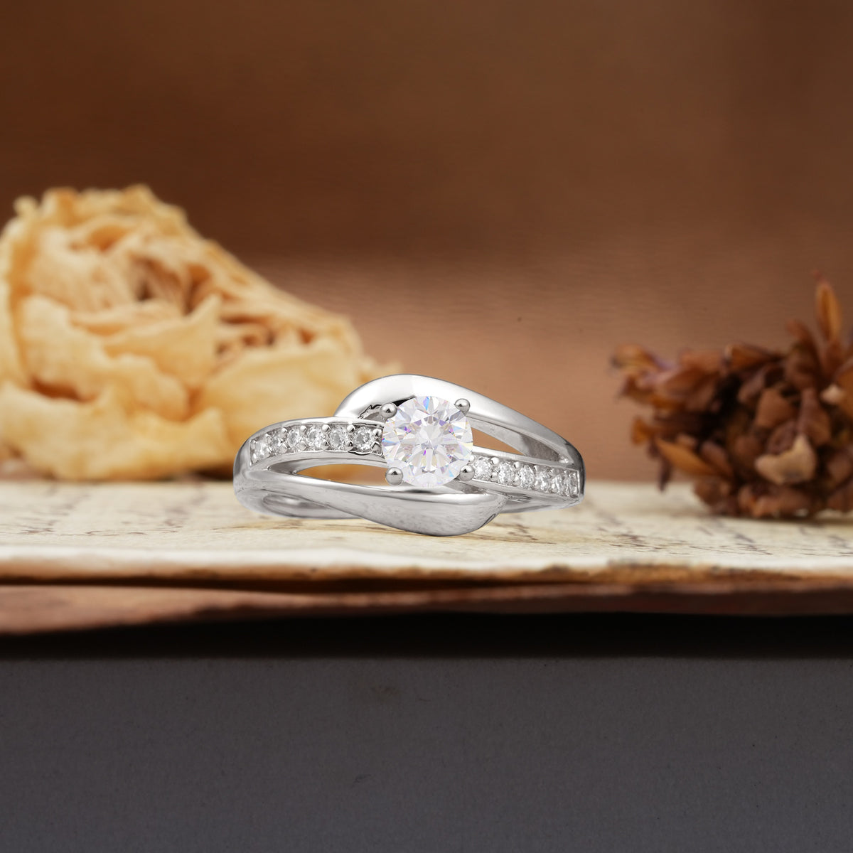 Unique Intertwined 4-Prong Round Cut Moissanite Engagement Ring - Additional view