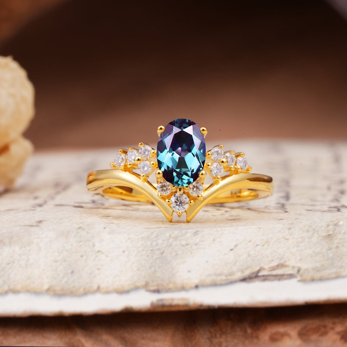 Simple 3-Prong Pear-Cut Alexandrite Two stones Engagement Ring - Additional view