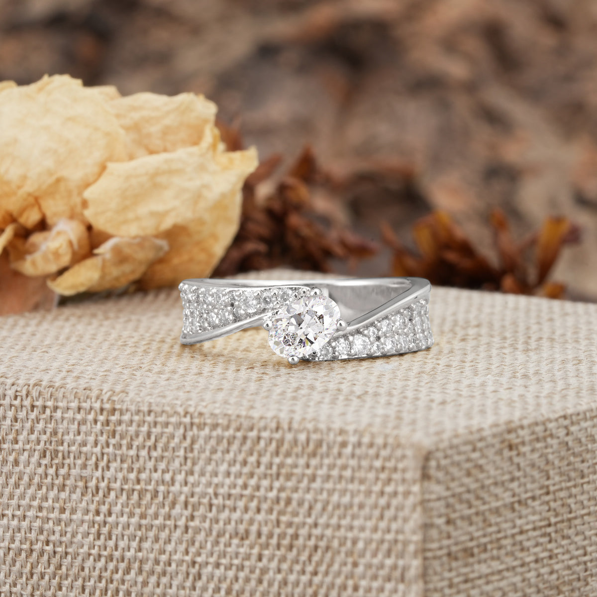 Vintage-Luxury 4-Prong Oval Cut with Pavé Accents Moissanite Engagement Ring - Additional view