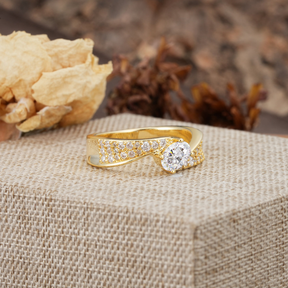 Vintage-Luxury 4-Prong Oval Cut with Pavé Accents Moissanite Engagement Ring - Additional view