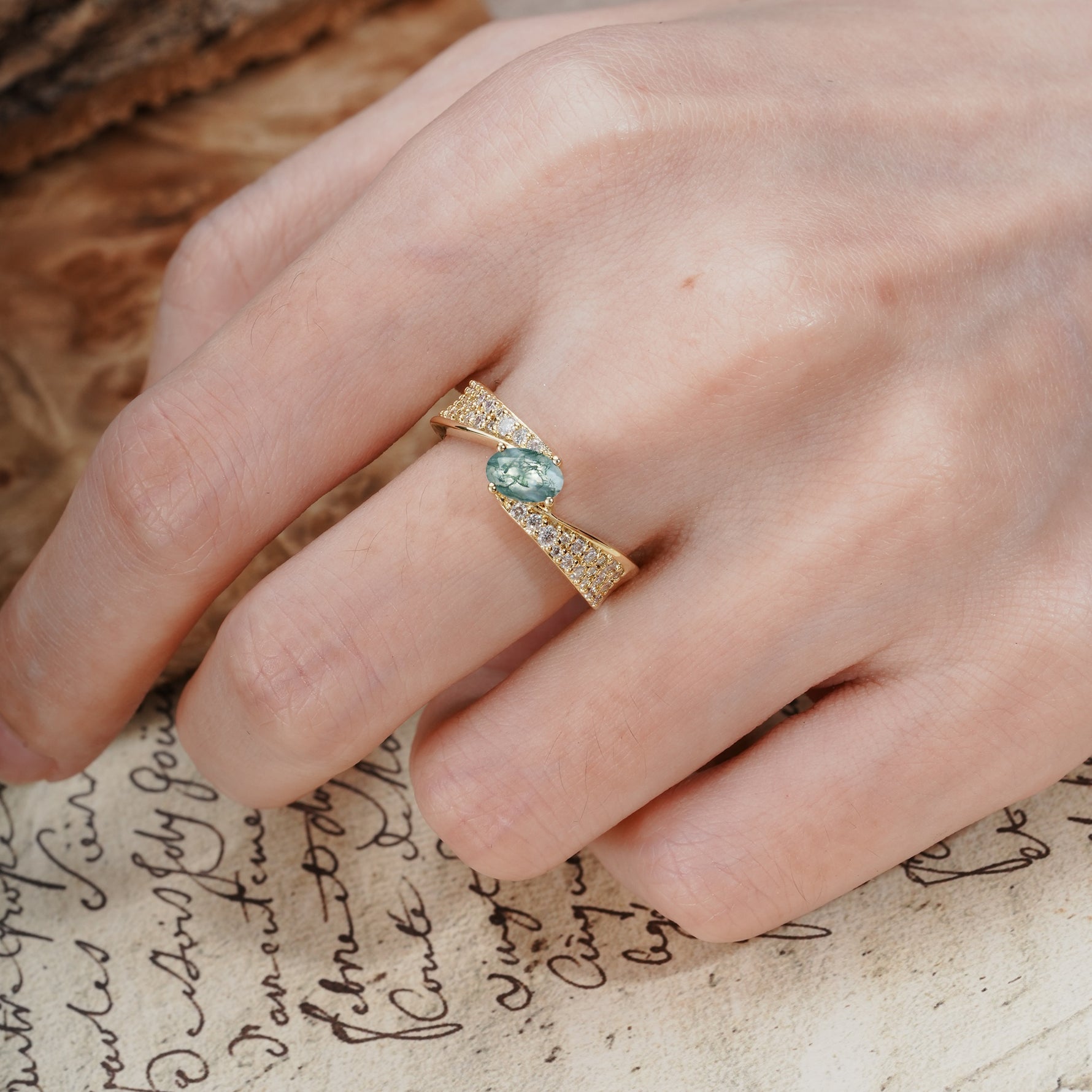 Vintage-Luxury 4-Prong Oval Cut with Pavé Accents Moss Agate Engagement Ring - Additional view