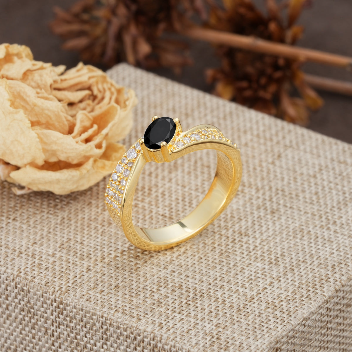 Vintage-Luxury 4-Prong Oval Cut with Pavé Accents Black Onyx Engagement Ring - Additional view