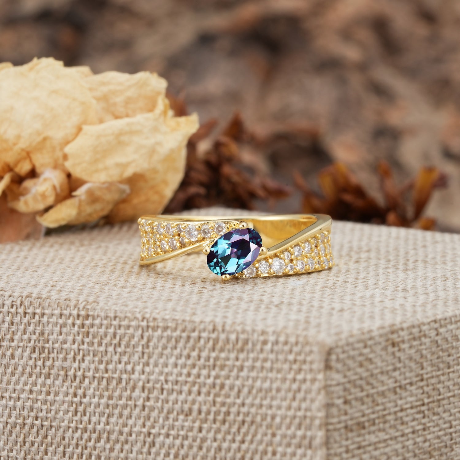 Vintage-Luxury 4-Prong Oval Cut with Pavé Accents Alexandrite Engagement Ring - Additional view
