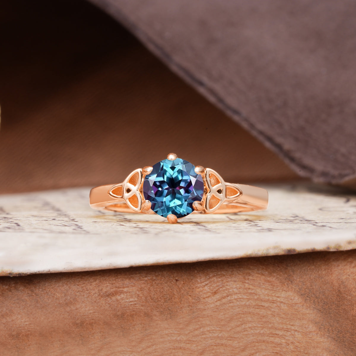 Unique Luxurious 4-Prong Oval Cut Alexandrite Engagement Ring - Additional view