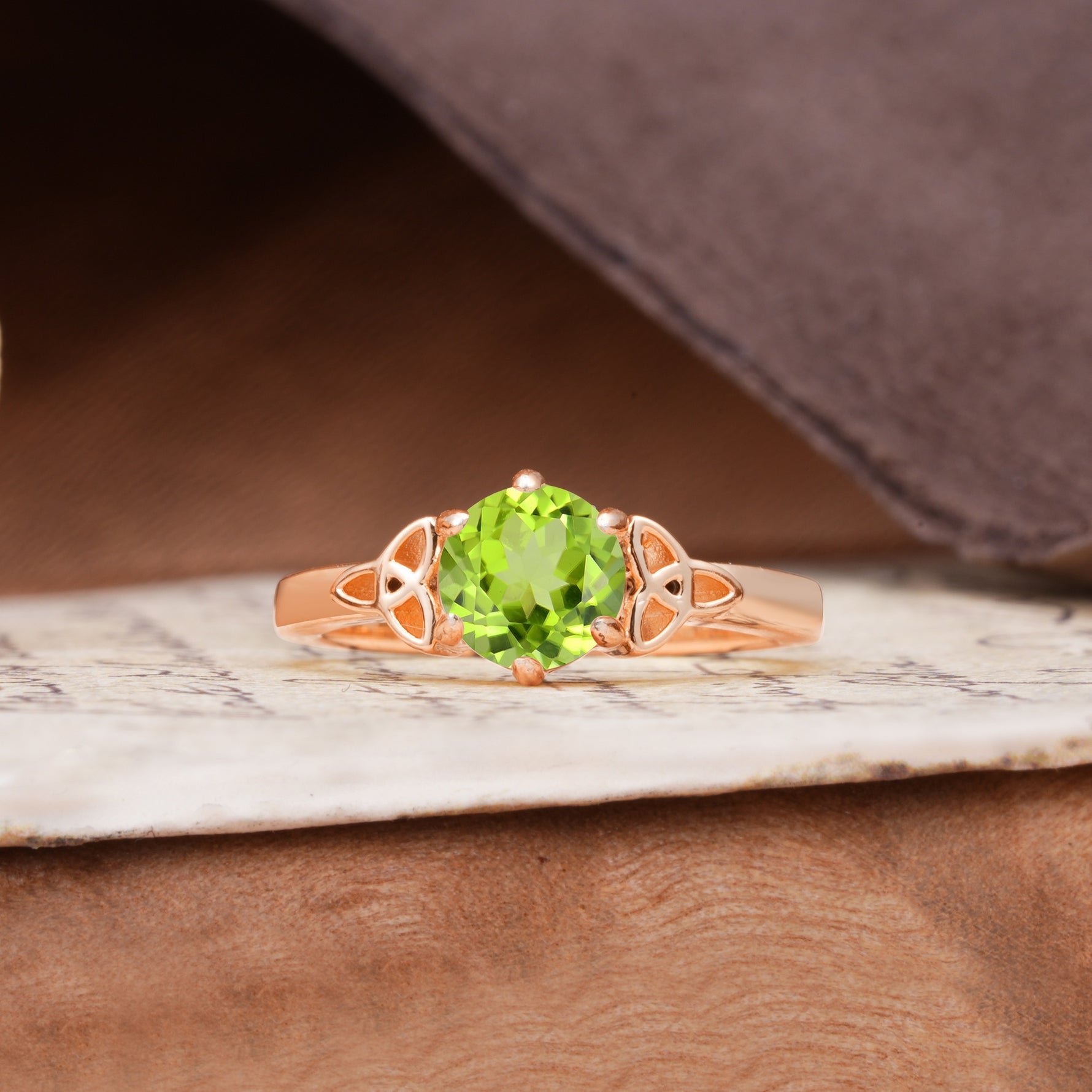 Unique Luxurious 4-Prong Oval Cut Peridot Engagement Ring - Additional view