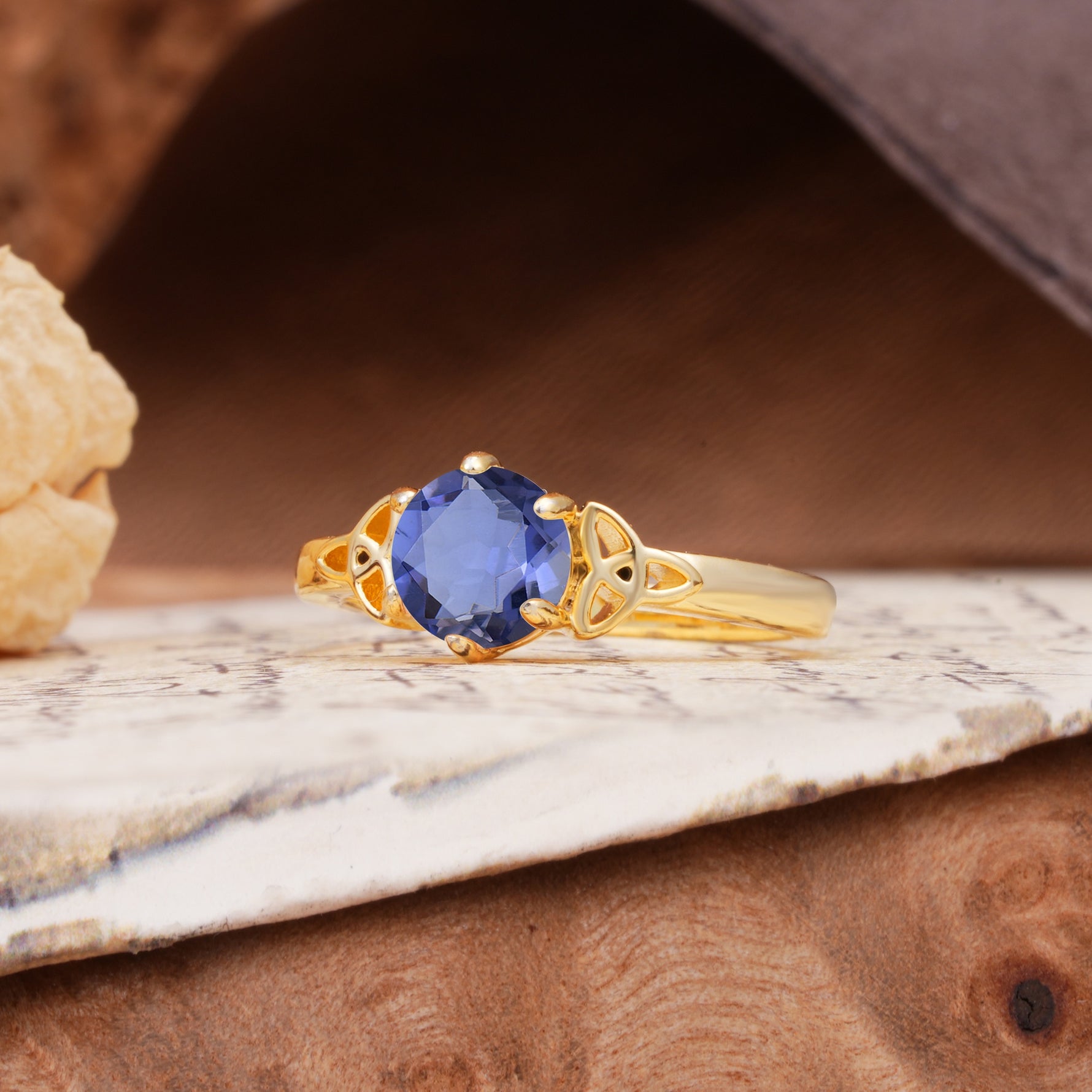 Unique Luxurious 4-Prong Oval Cut Tanzanite Engagement Ring - Additional view