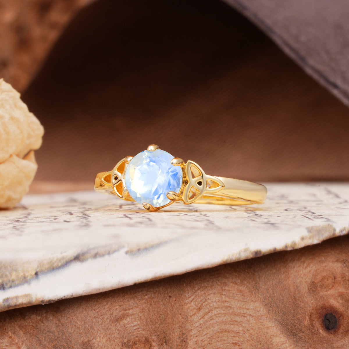 Unique Luxurious 4-Prong Oval Cut Moonstone Engagement Ring - Additional view