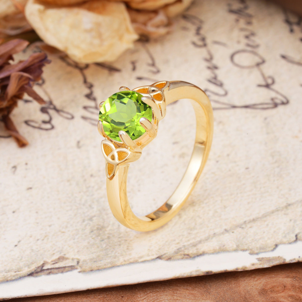 Unique Luxurious 4-Prong Oval Cut Peridot Engagement Ring - Additional view