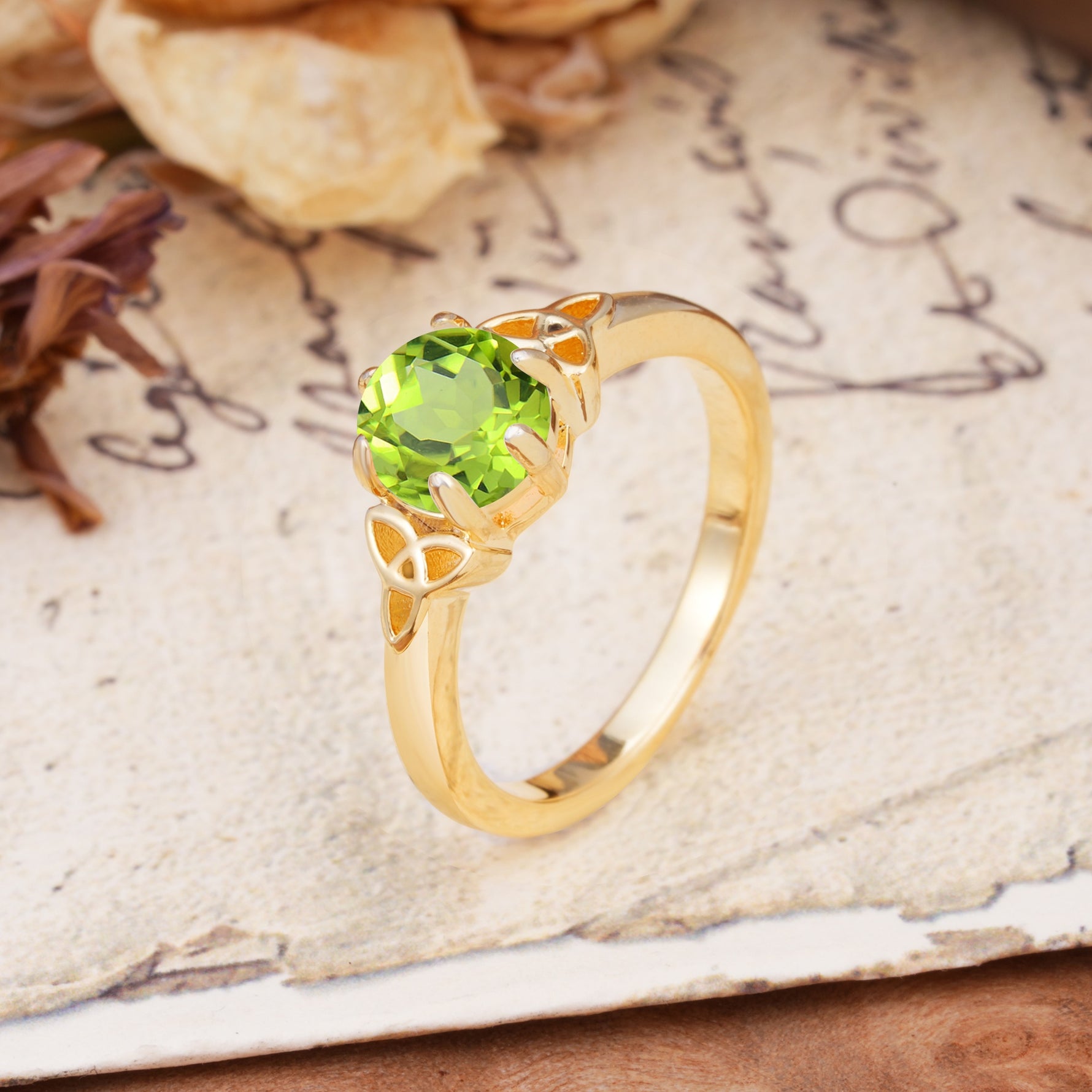 Unique Luxurious 4-Prong Oval Cut Peridot Engagement Ring - Additional view