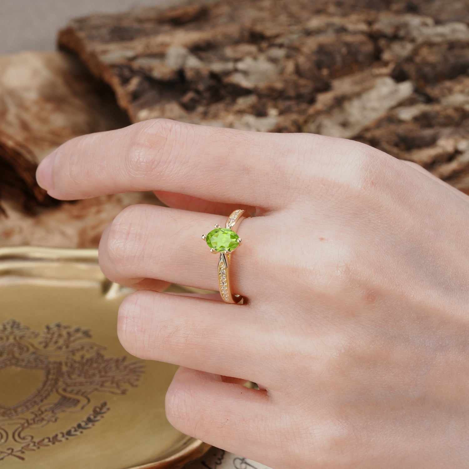 Classic Vintage 6-Prong Oval Cut Peridot Engagement Ring