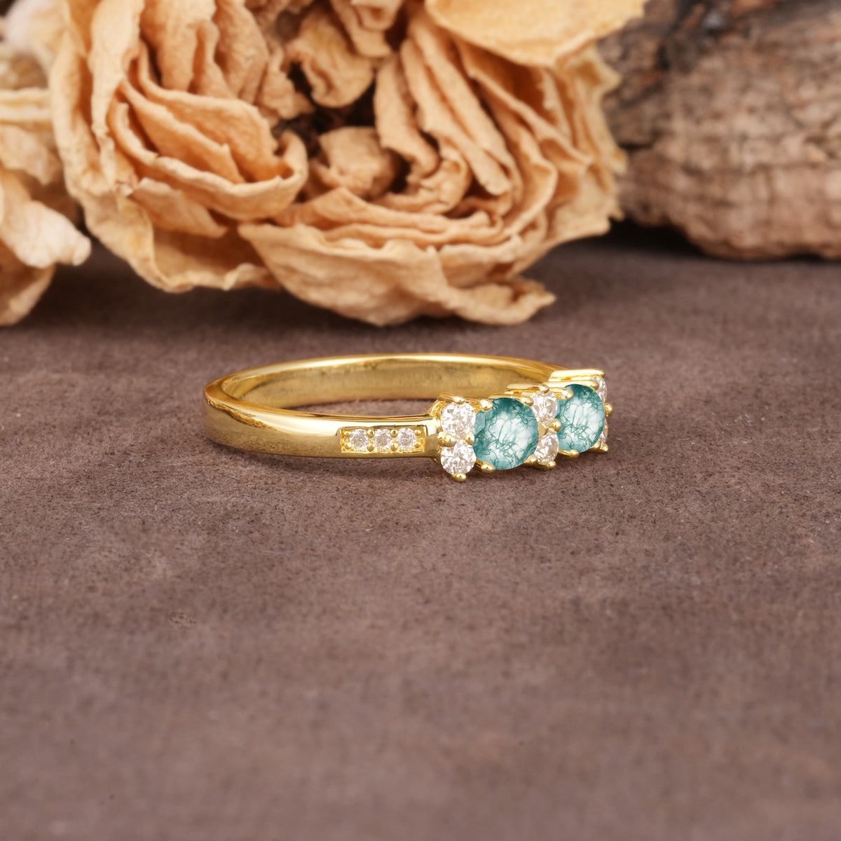 Unique and Luxurious 4-Prong Round Cut Moss Agate Wedding Ring - Additional view