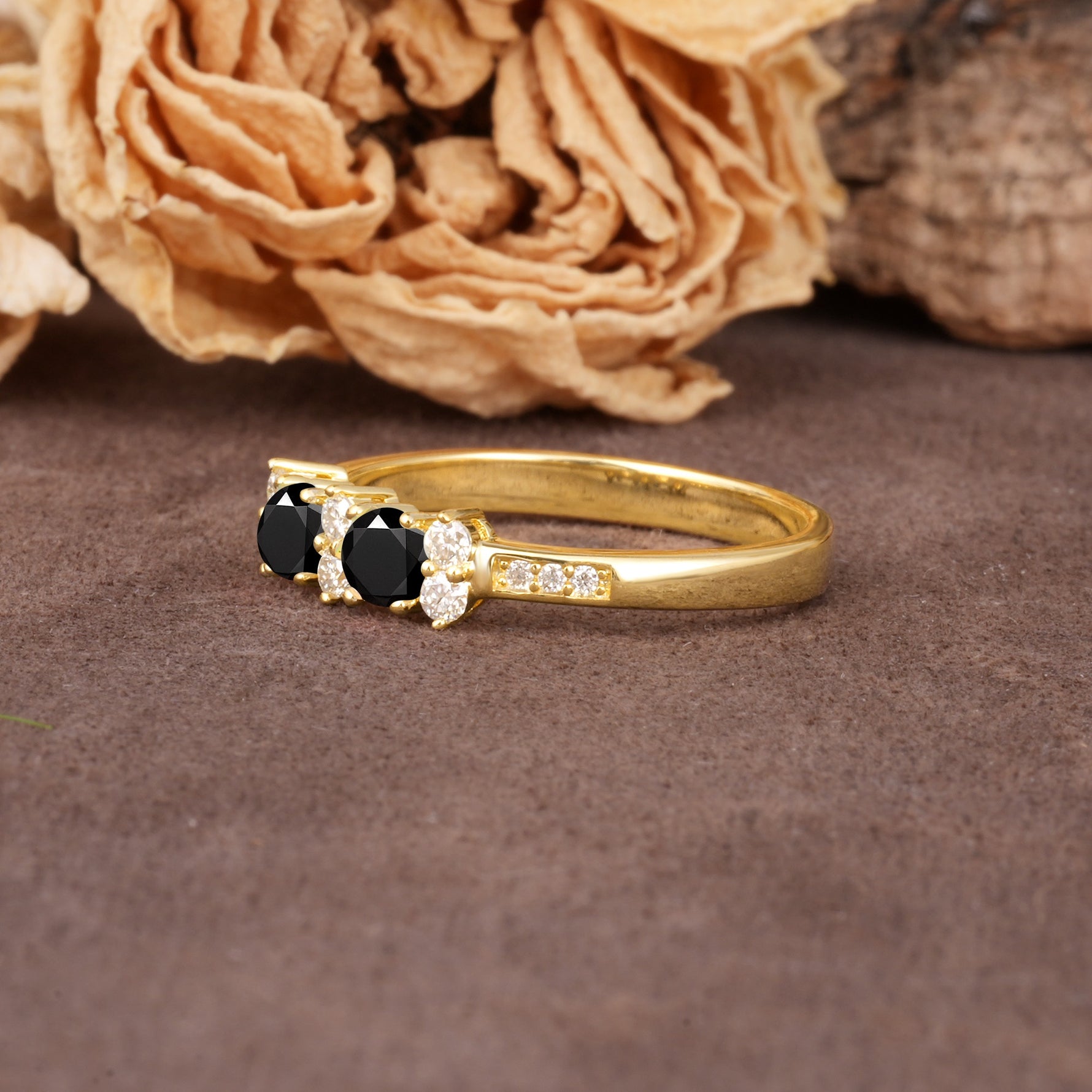 Unique and Luxurious 4-Prong Round Cut Black Onyx Wedding Ring - Additional view