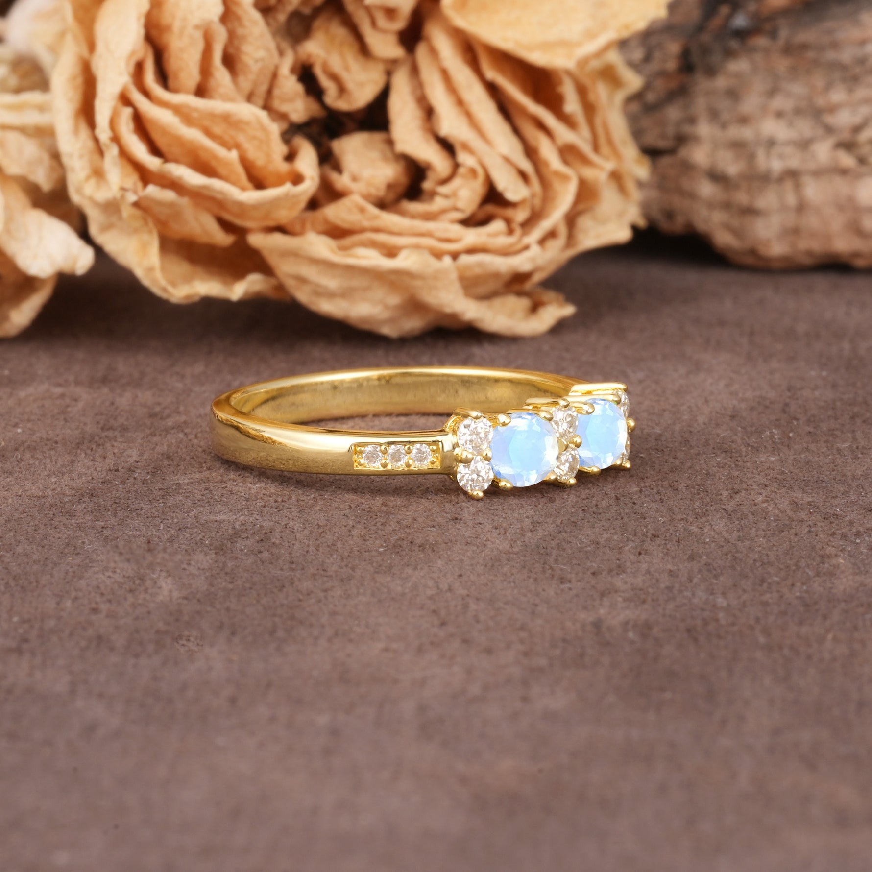 Unique and Luxurious 4-Prong Round Cut Moonstone Wedding Ring - Additional view