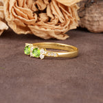 Unique and Luxurious 4-Prong Round Cut Peridot Wedding Ring - Additional view