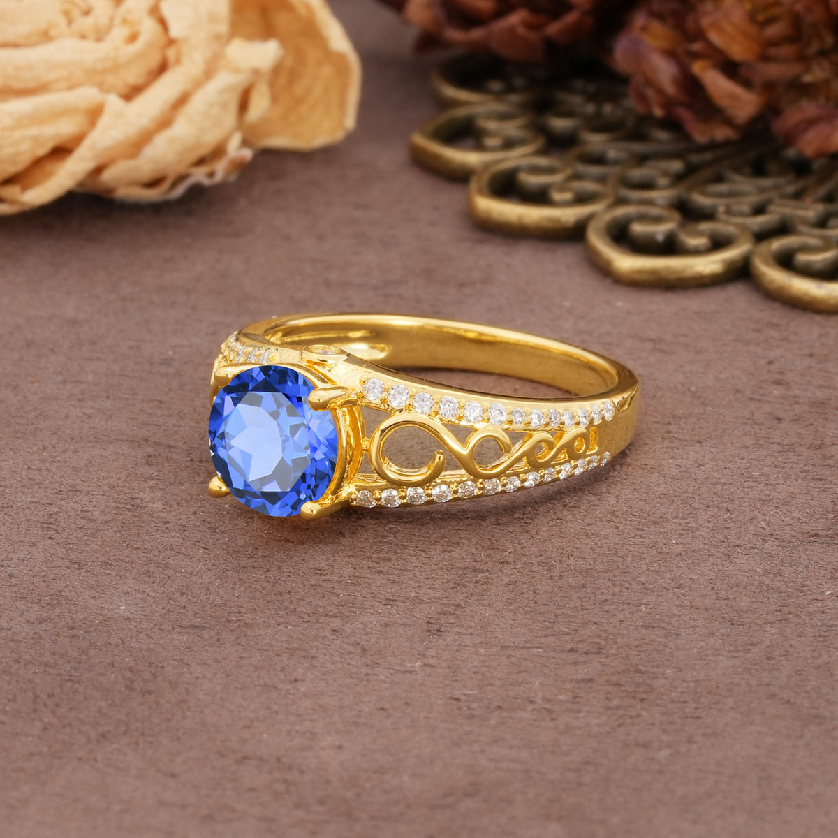 Luxurious and Unique, Entwined 4-Prong Round Cut Sapphire Engagement Ring - Additional view