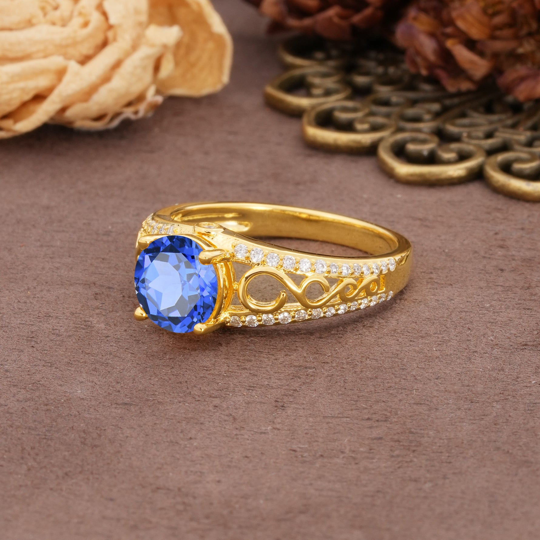 Luxurious and Unique, Entwined 4-Prong Round Cut Sapphire Engagement Ring - Additional view