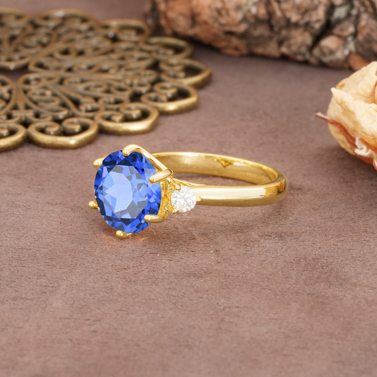 Unique and Minimalist 6-Prong Round Cut Sapphire Three Stones Engagement Ring - Additional view