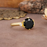 Unique and Minimalist 6-Prong Round Cut Black Onyx Three Stones Engagement Ring - Additional view