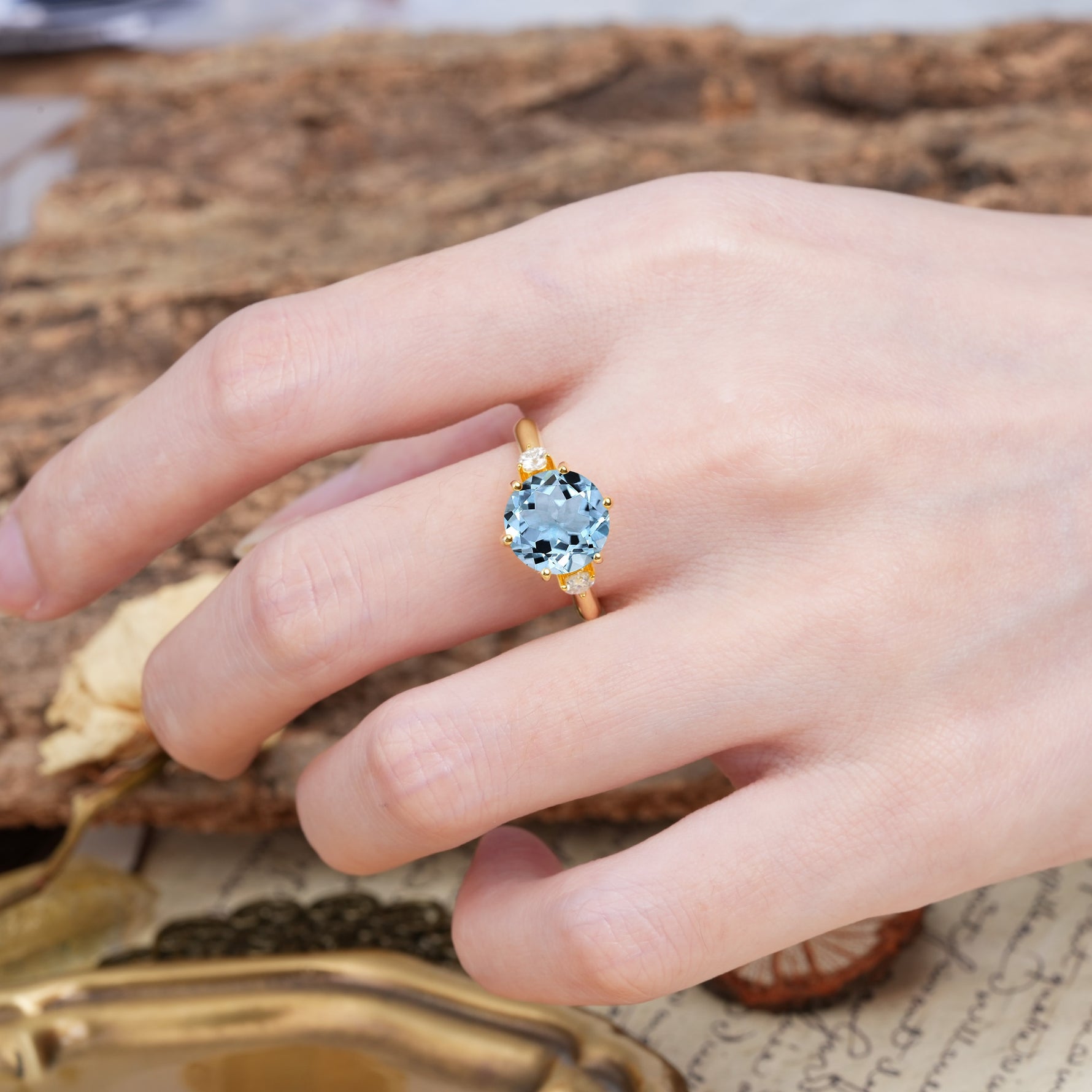 Unique and Minimalist 6-Prong Round Cut Aquamarine Three Stones Engagement Ring - Additional view