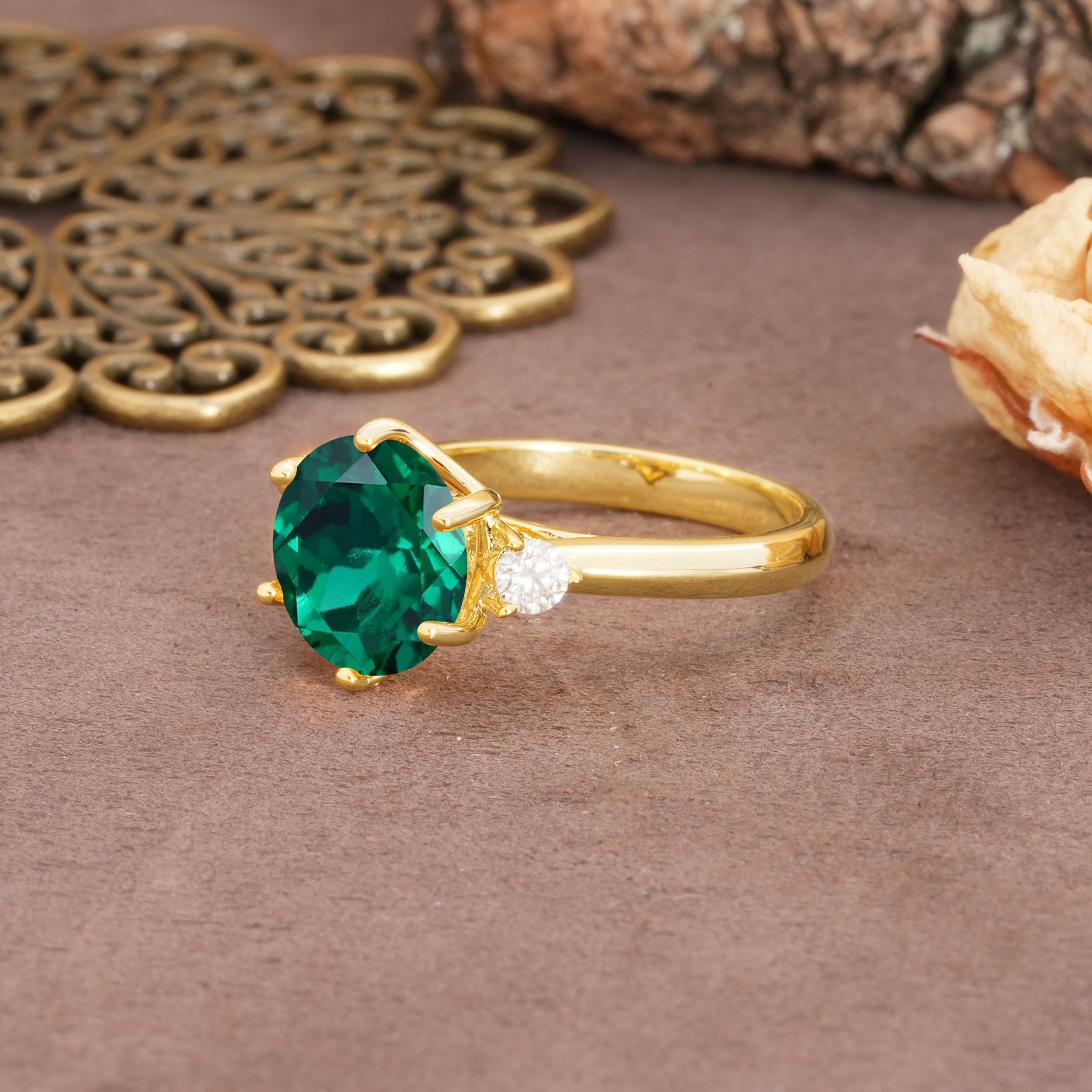 Unique and Minimalist 6-Prong Round Cut Emerald Three Stones Engagement Ring - Additional view