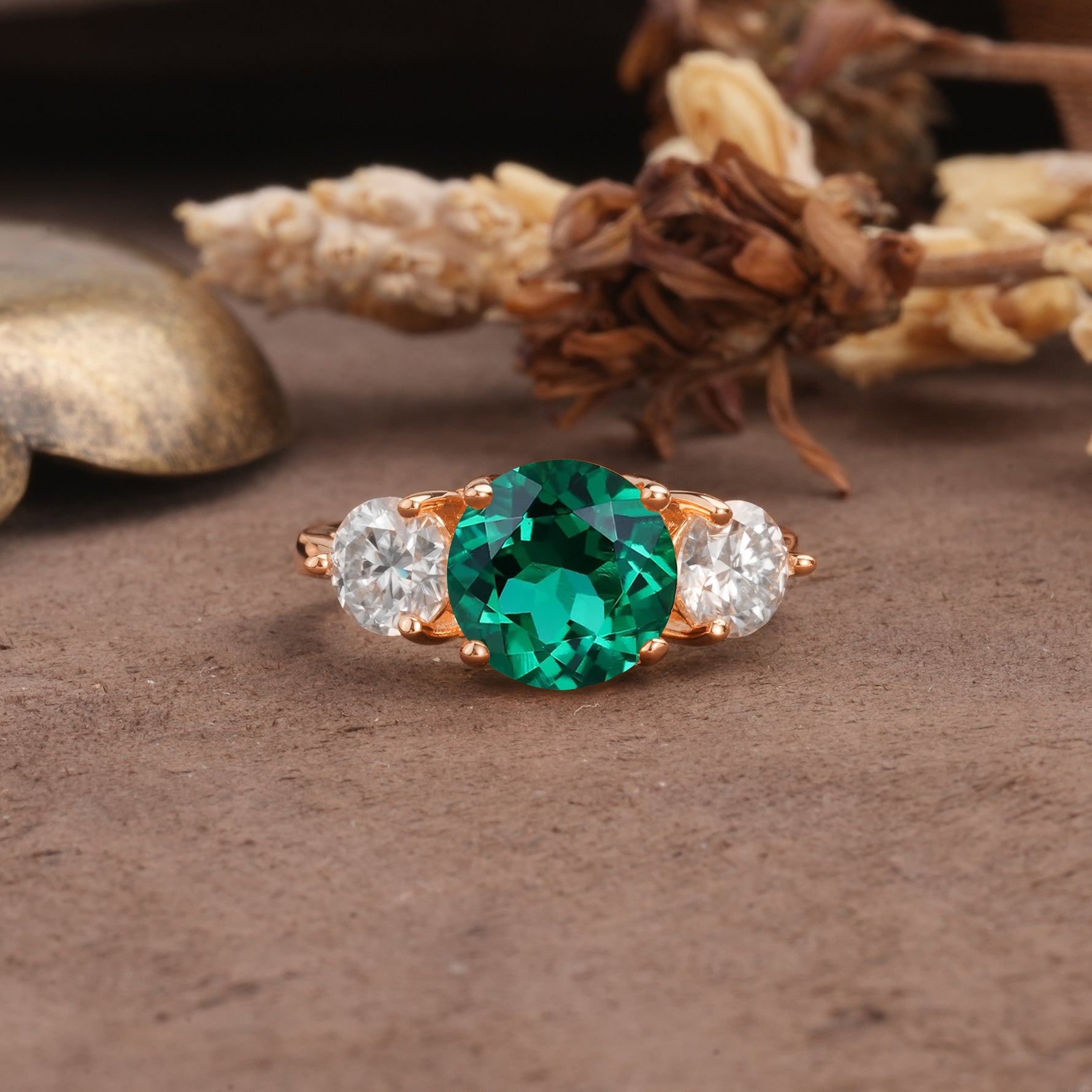 Classic Vintage 4-Prong Round Cut Emerald Three-Stone Wedding Ring - Additional view