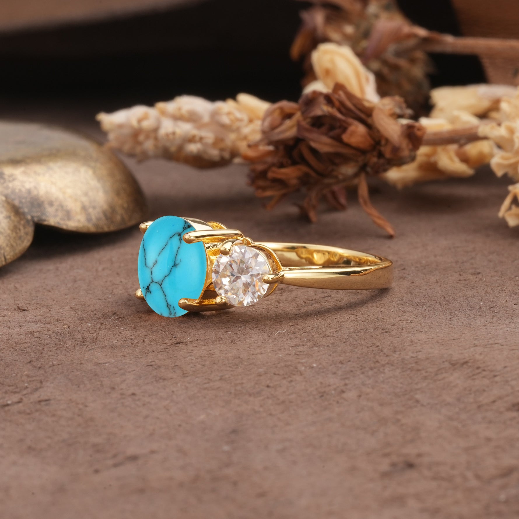 Classic Vintage 4-Prong Round Cut Turquoise Three-Stone Wedding Ring - Additional view