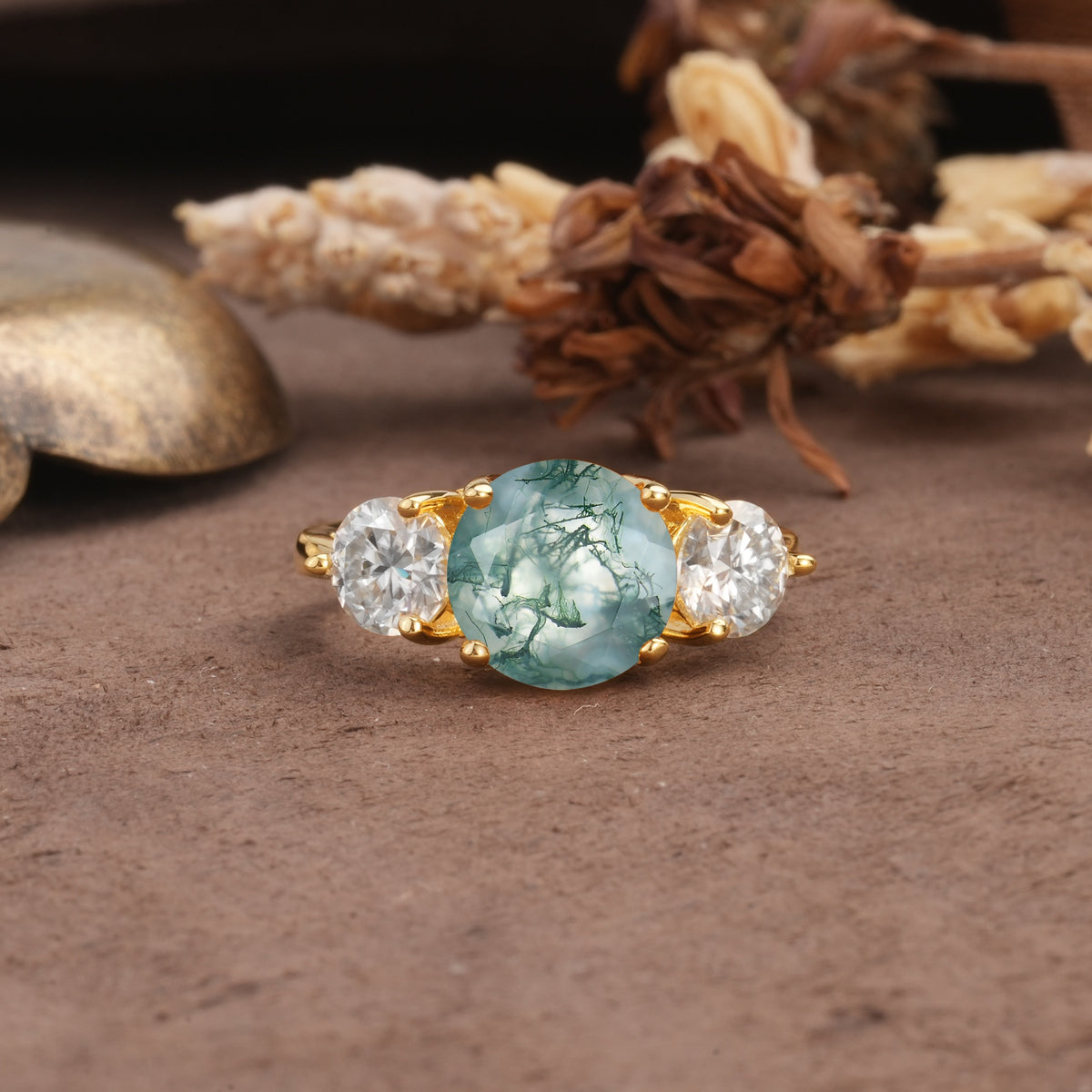Classic Vintage 4-Prong Round Cut Moss Agate Three-Stone Wedding Ring - Additional view
