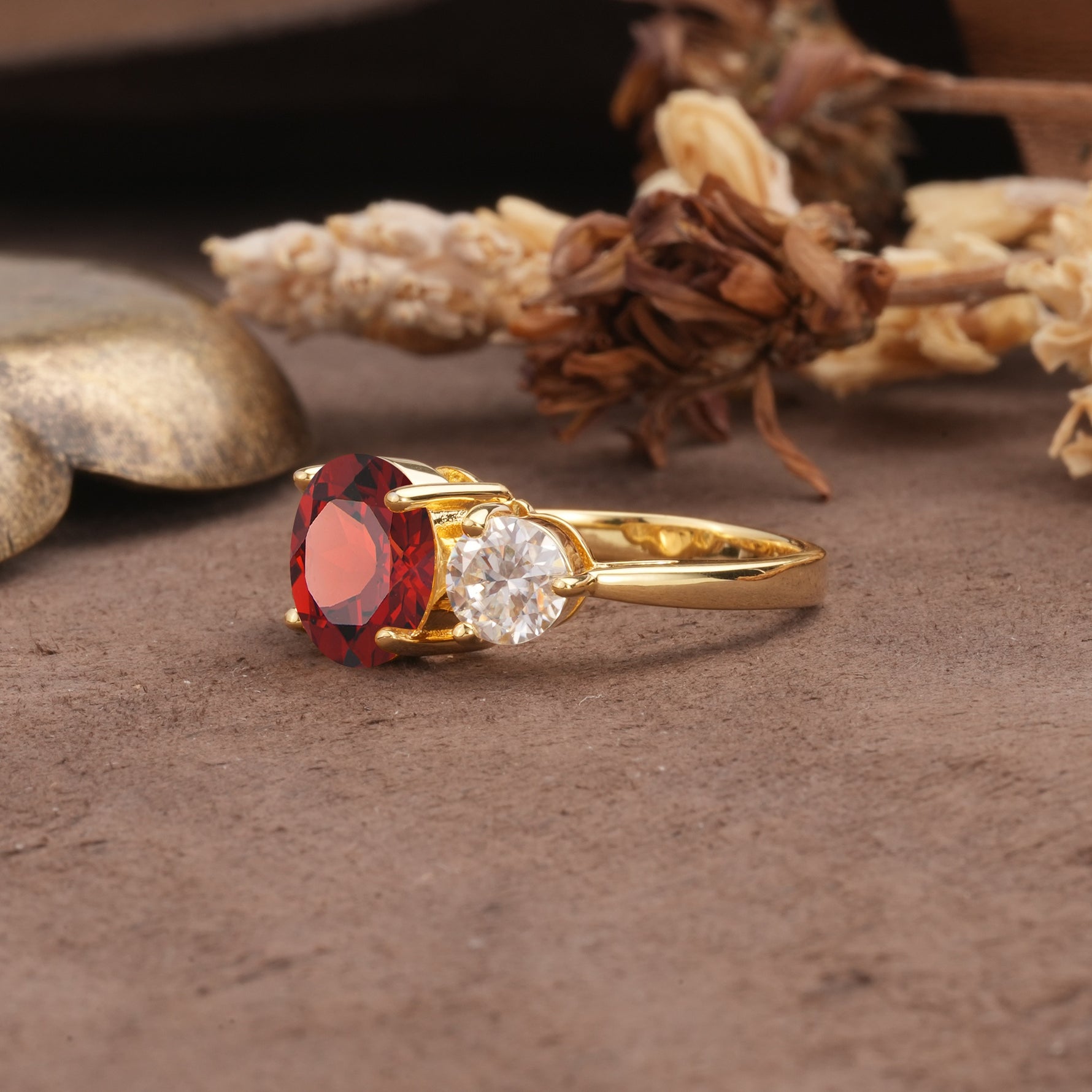 Classic Vintage 4-Prong Round Cut Garnet Three-Stone Wedding Ring - Additional view