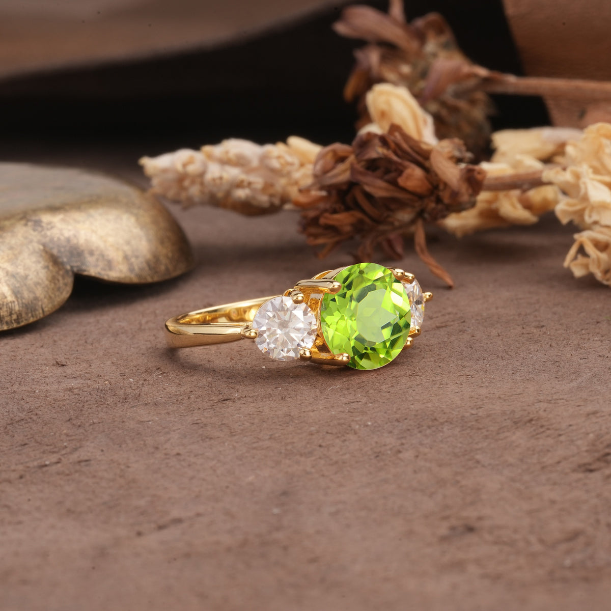 Classic Vintage 4-Prong Round Cut Peridot Three-Stone Wedding Ring - Additional view
