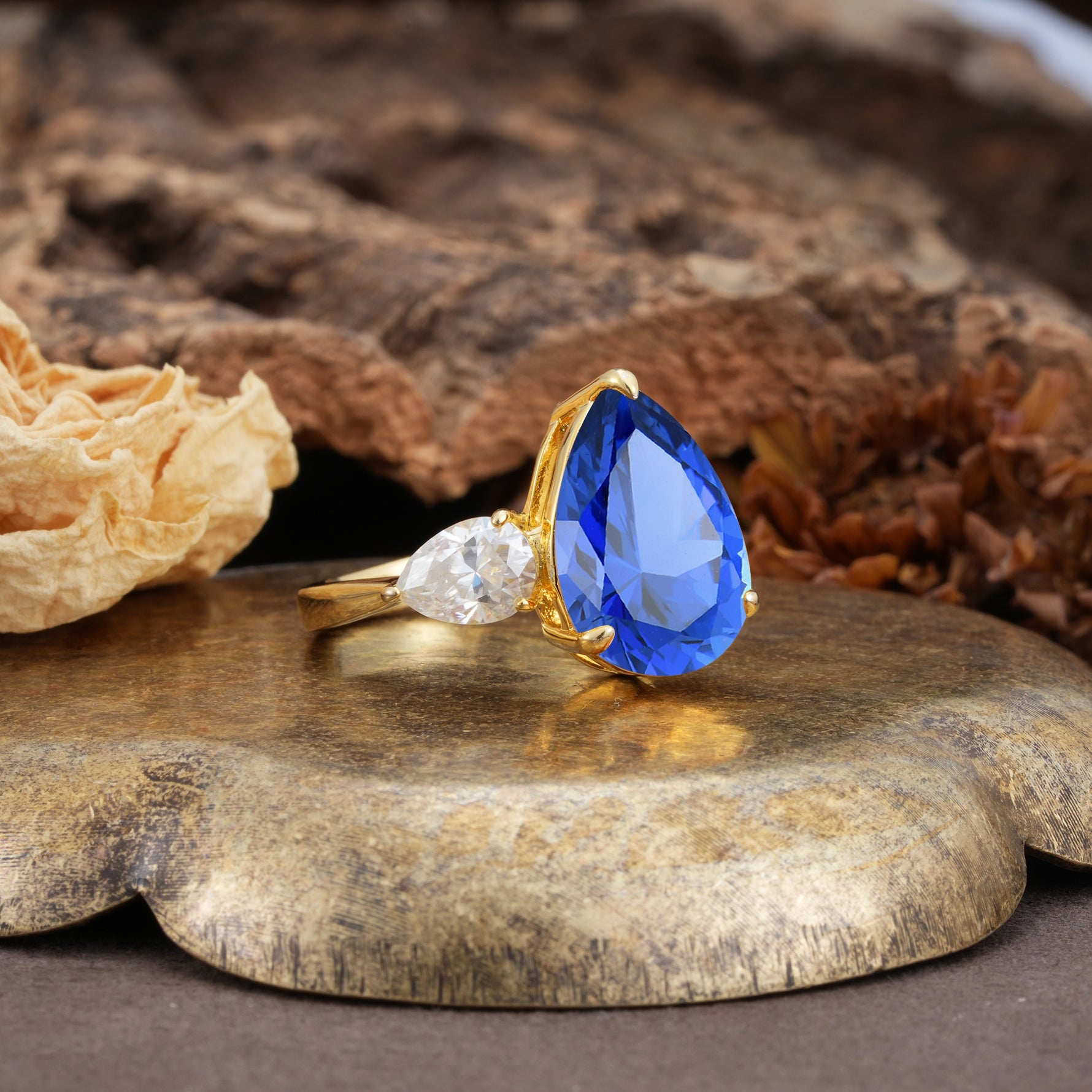 Classic, Minimalist 3-Prong Pear Cut Sapphire Two Stones Wedding Ring - Additional view