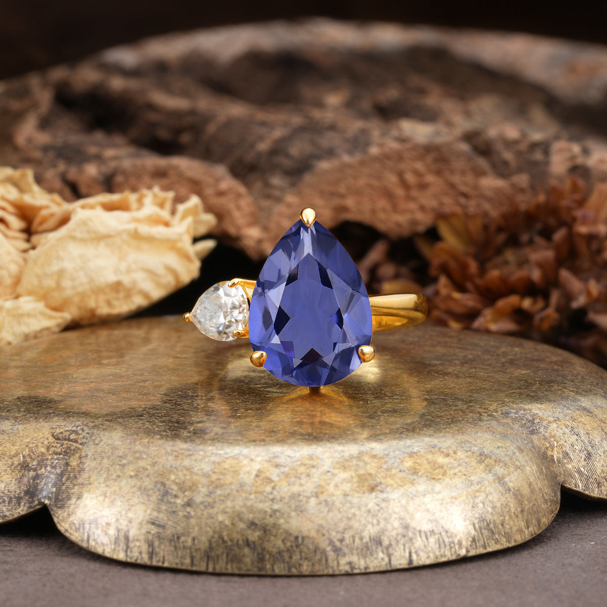Classic, Minimalist 3-Prong Pear Cut Tanzanite Two Stones Wedding Ring - Additional view