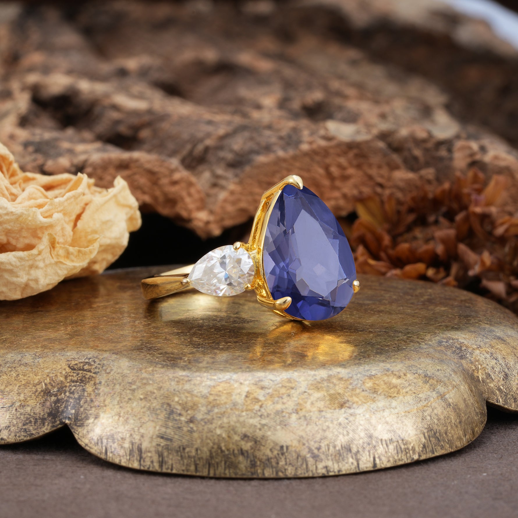 Classic, Minimalist 3-Prong Pear Cut Tanzanite Two Stones Wedding Ring - Additional view