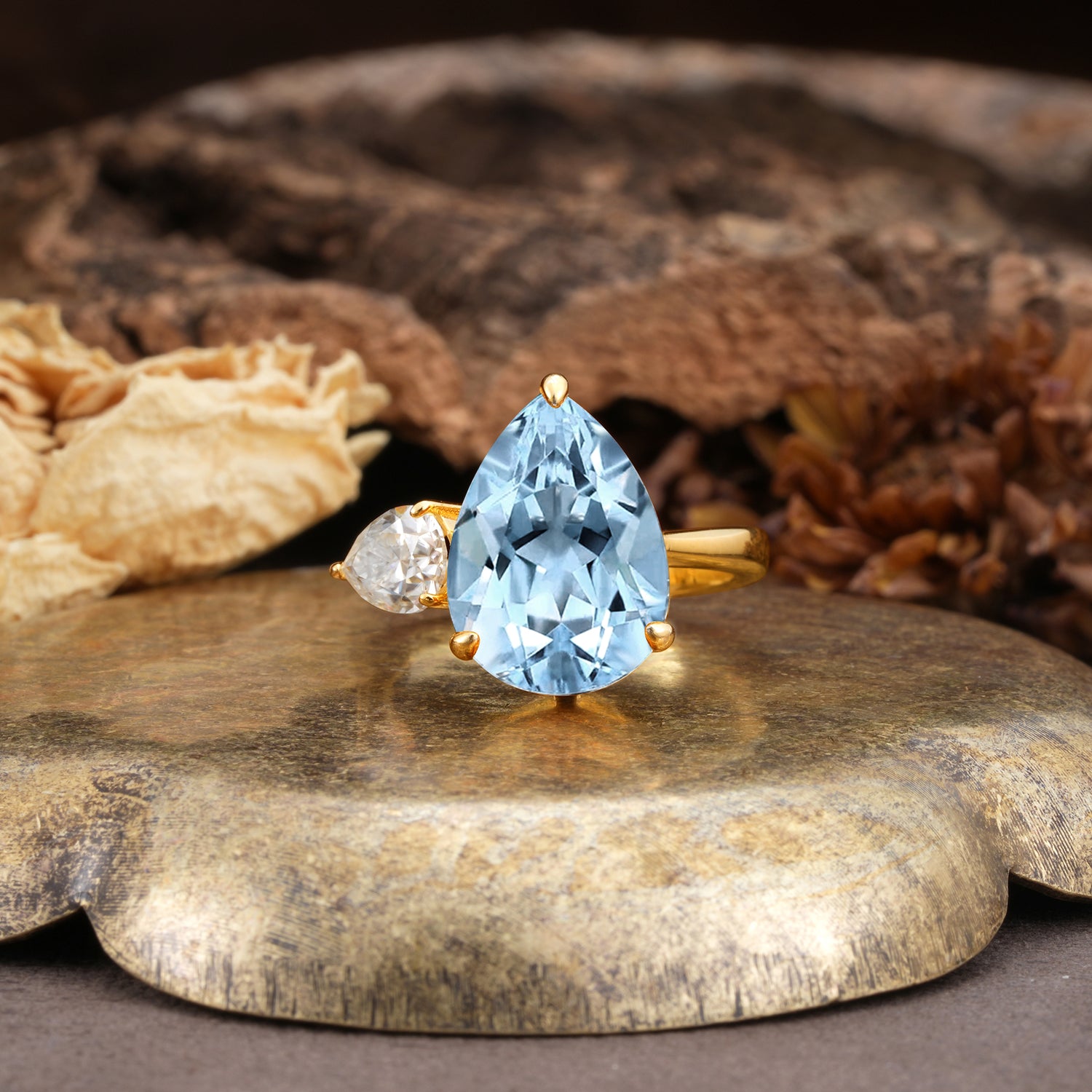Classic, Minimalist 3-Prong Pear Cut Aquamarine Two Stones Wedding Ring
