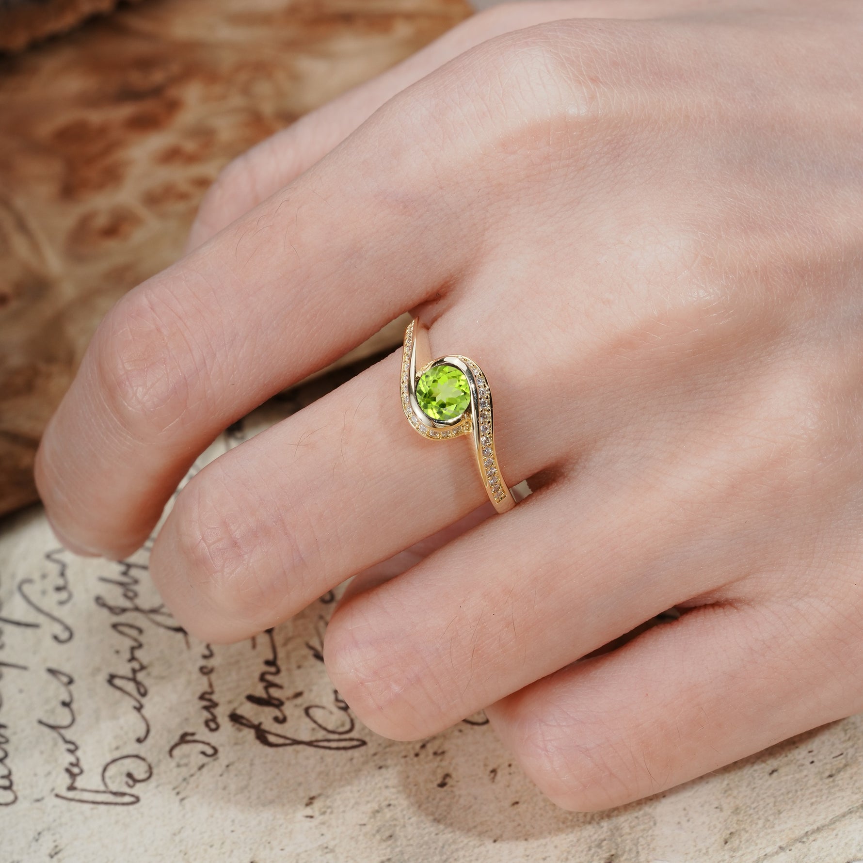 Unique Pavé-Set Spiral Round Cut Peridot Engagement Ring - Additional view