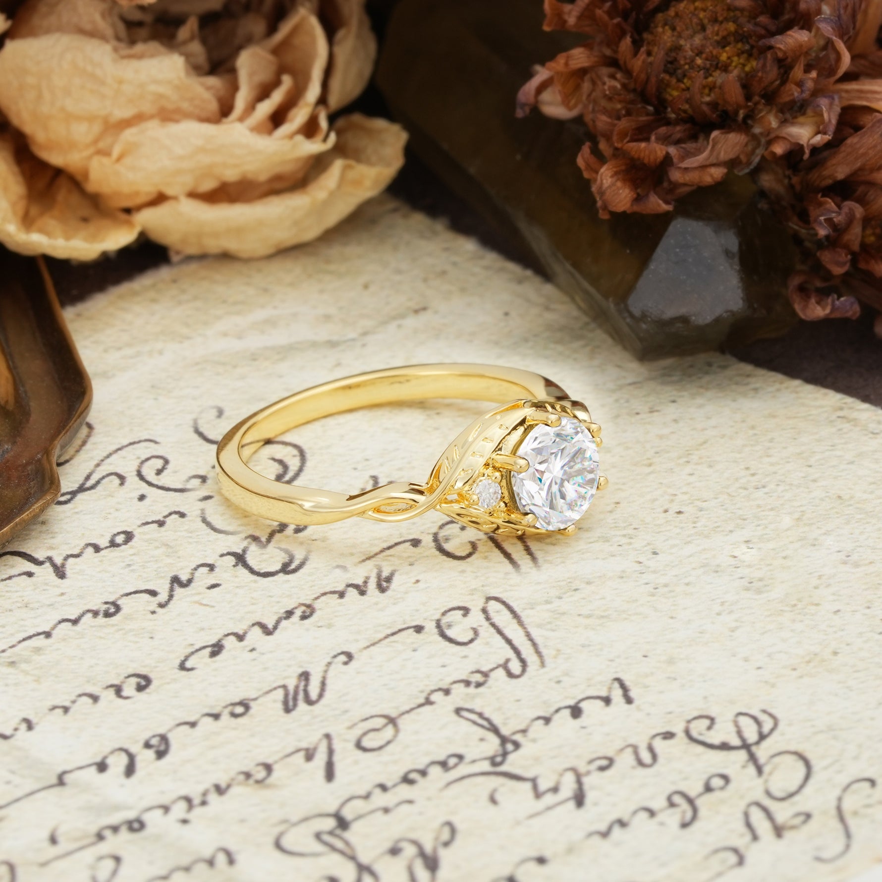 Retro Twisted Demon's Eye — 6-Prong Round Cut Moissanite Engagement Ring - Additional view