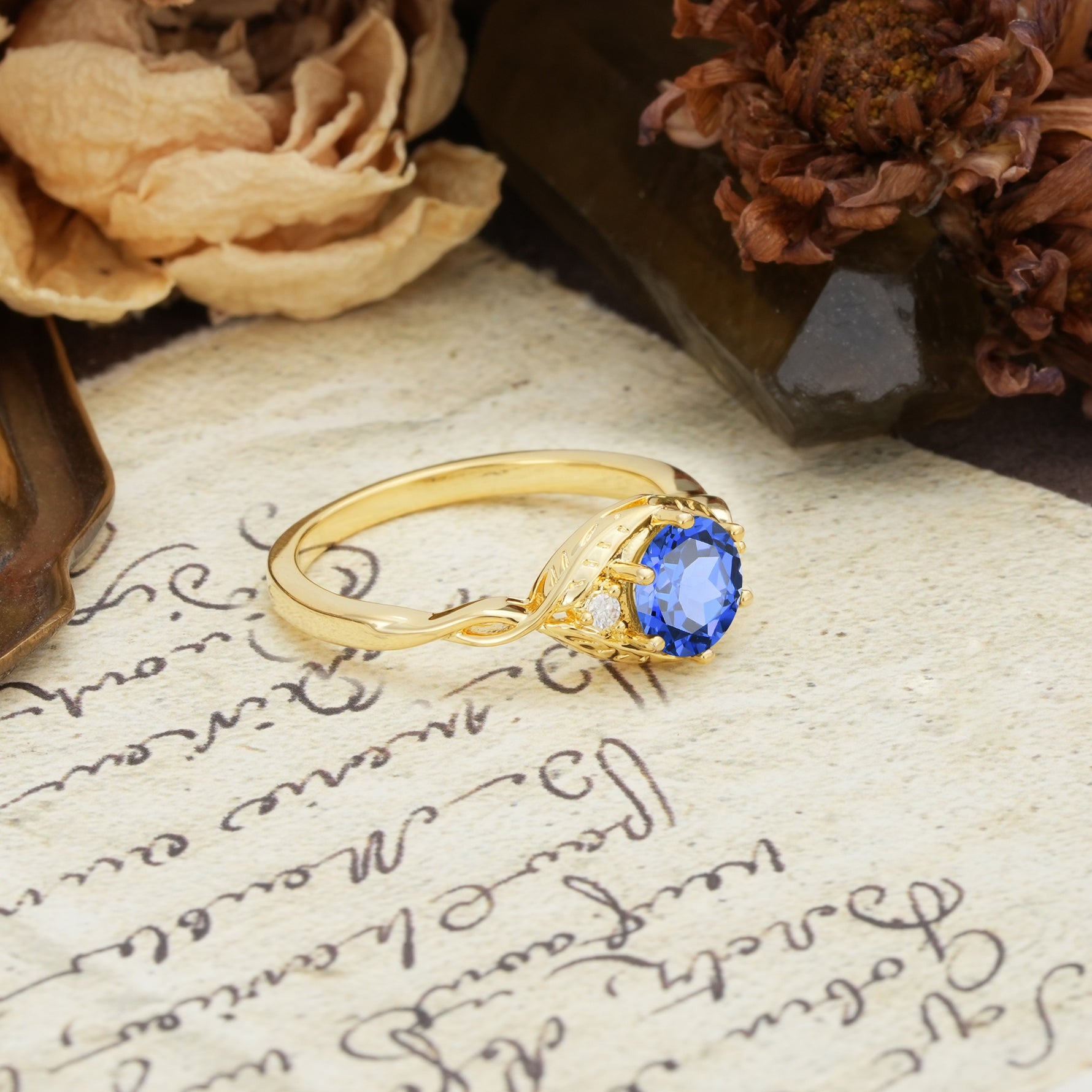Retro Twisted Demon's Eye — 6-Prong Round Cut Sapphire Engagement Ring - Additional view