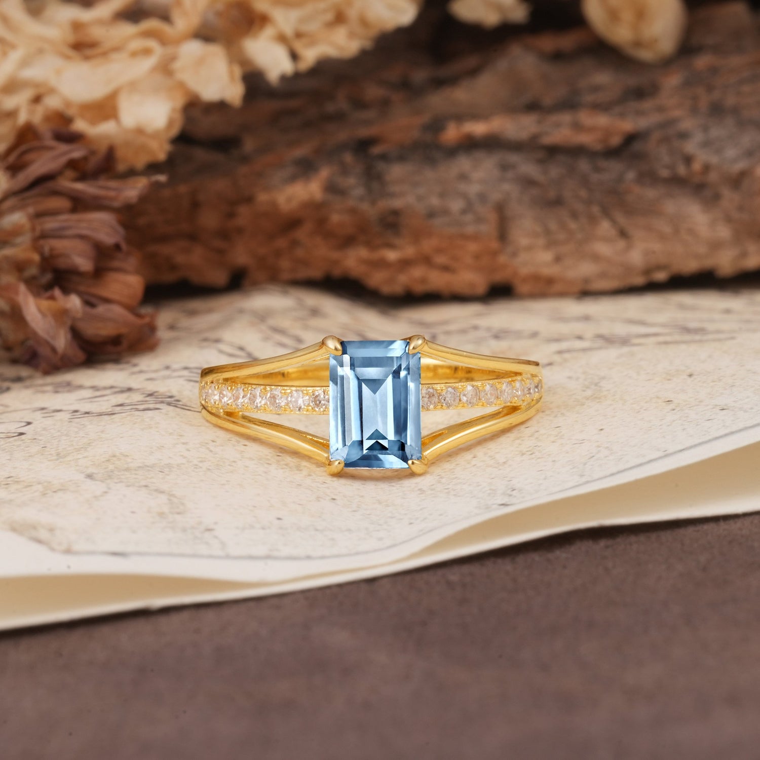 Unique and Luxurious 4-Prong Emerald Cut Aquamarine Engagement Ring