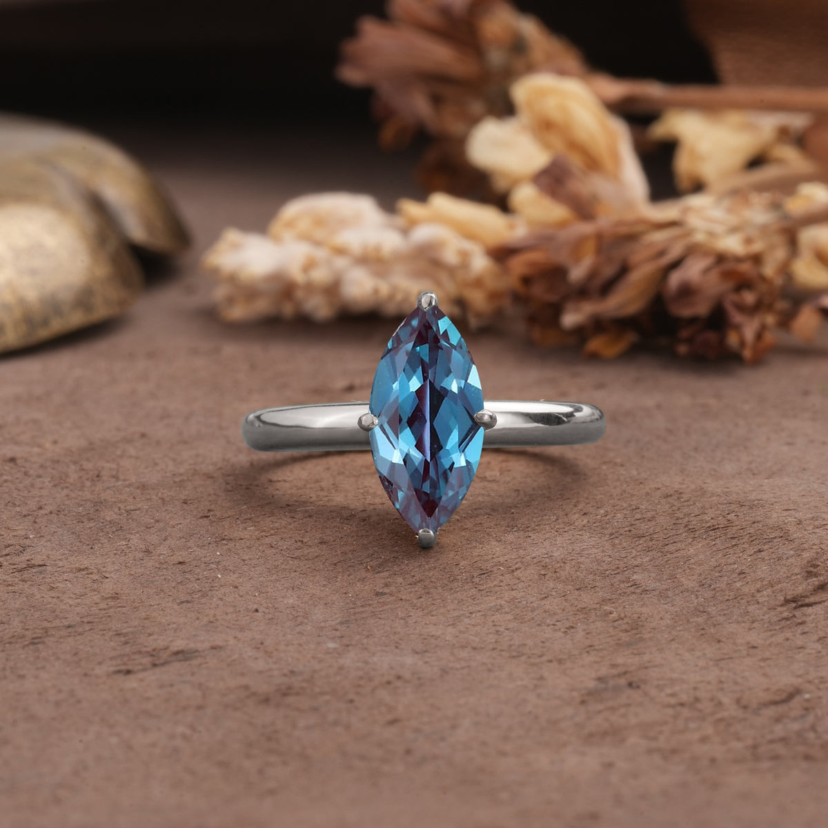 Unique and Luxurious 4-Prong Marquise Cut Alexandrite Engagement Ring - Additional view